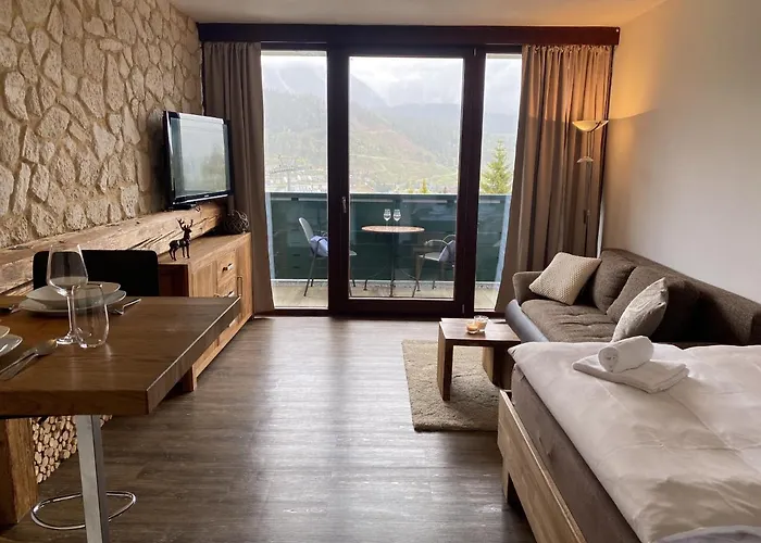 Апартаменти Alpine By Aa Homes Шладмінг